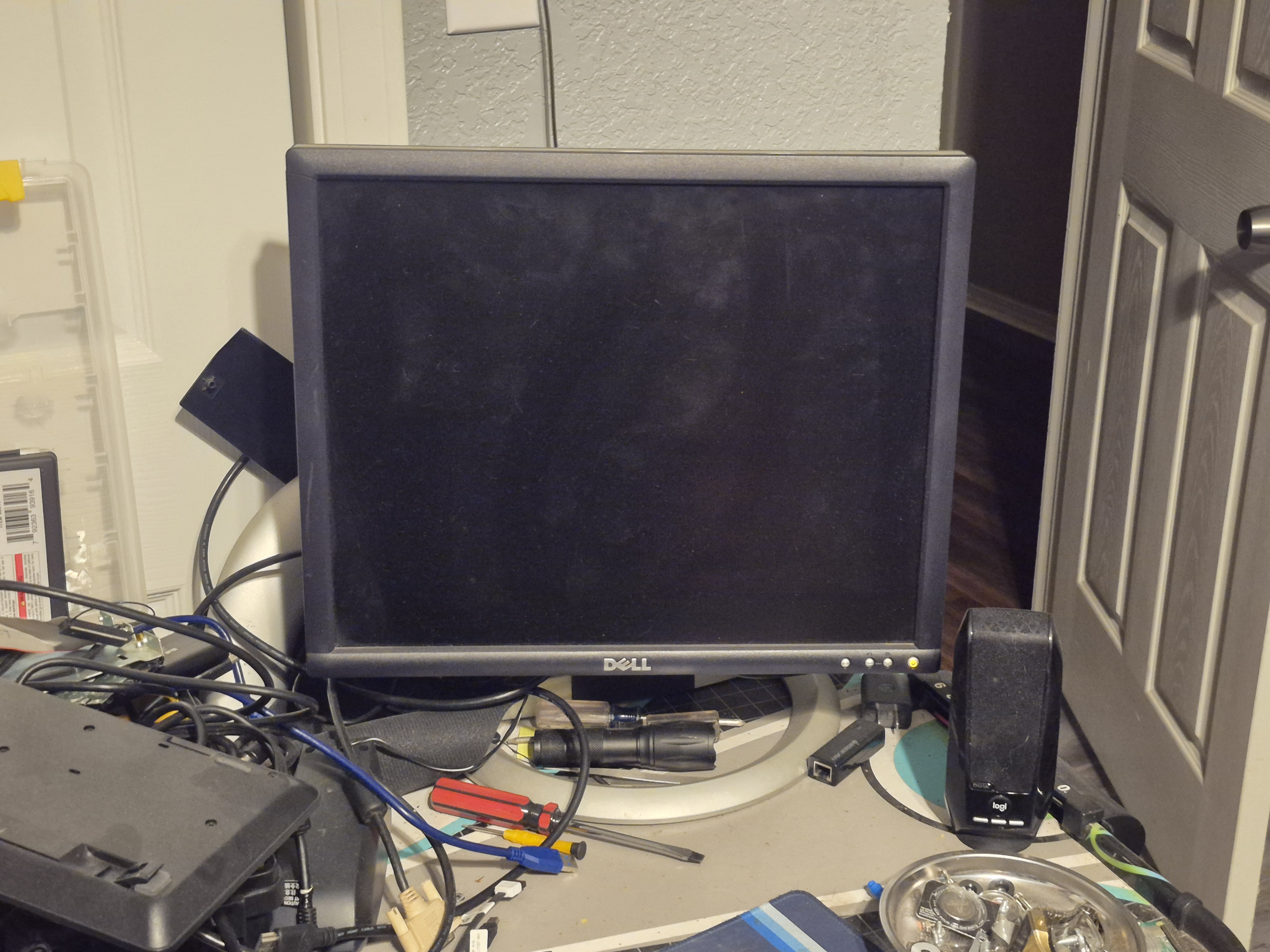 A dell lcd monitor